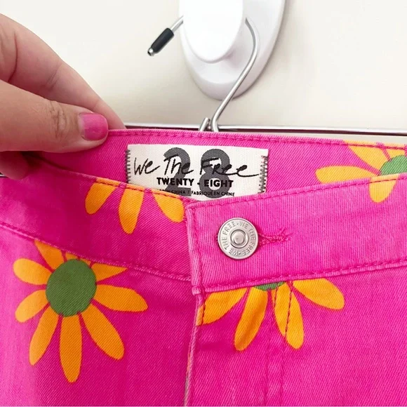 Free People Youthquake Sunflower Printed Crop Flare Pant Lipstick Pink 28 NWT - Picture 5 of 11